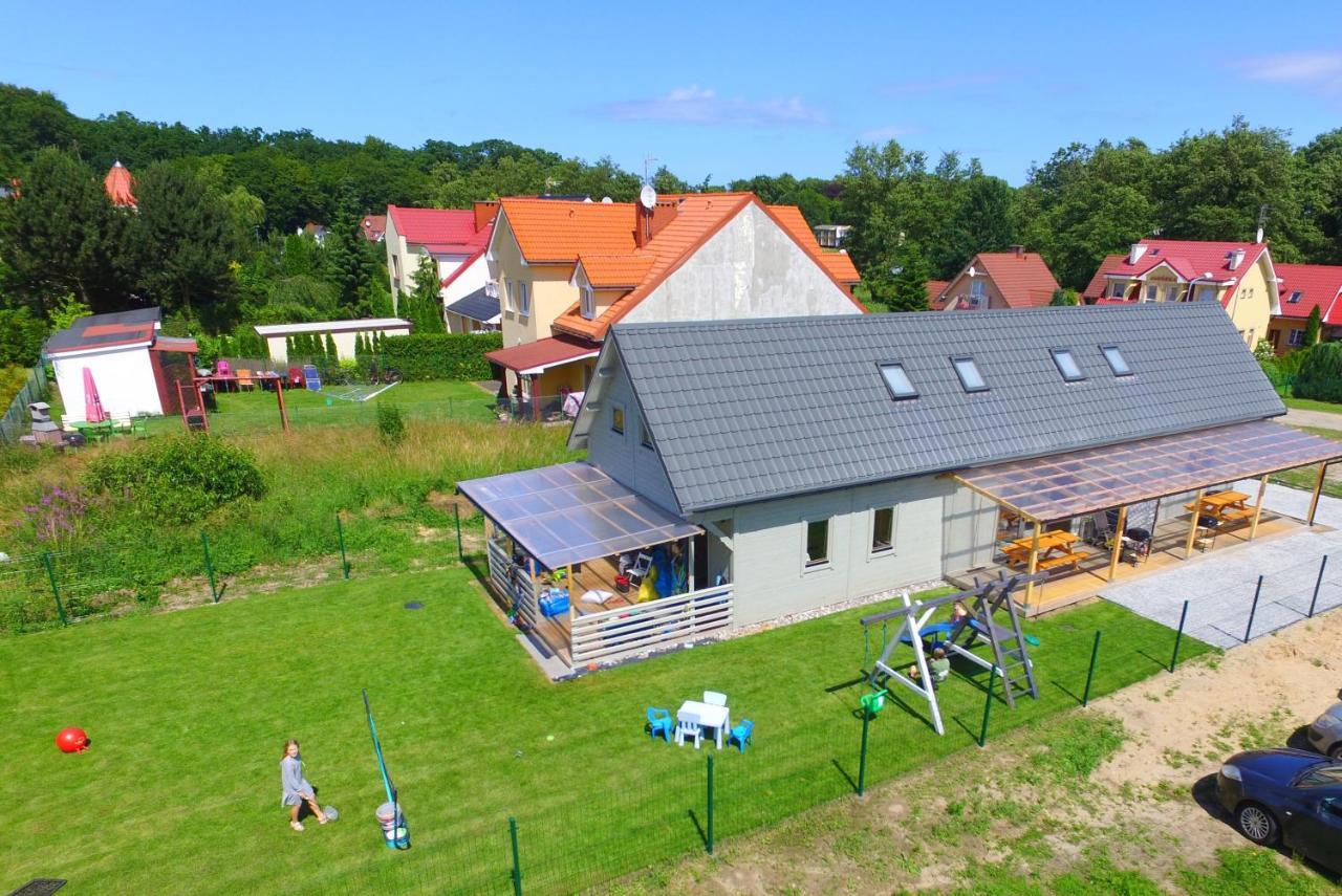 Kapitanskie Domki Trzęsacz Exterior foto